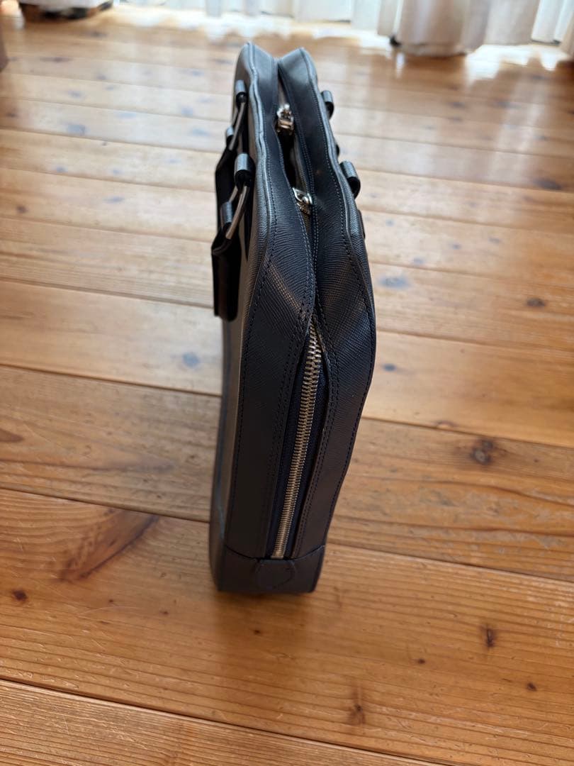 PELLE MORBIDAネイビーレザービジネスバッグ