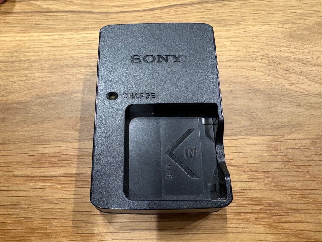 C*a様 ソニー(SONY)Cyber-shot DSC-W570 ピンクローズ
