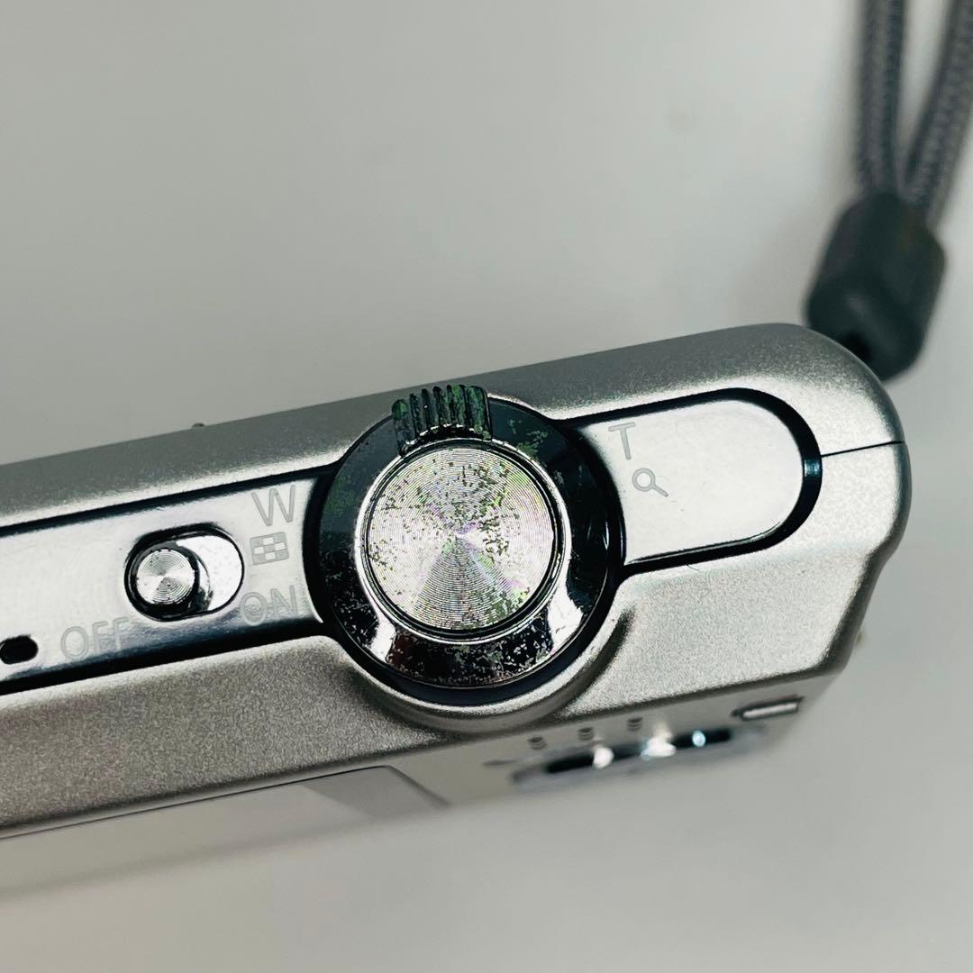 Panasonic パナソニック LUMIX DMC-FH5 シルバー デジカメ