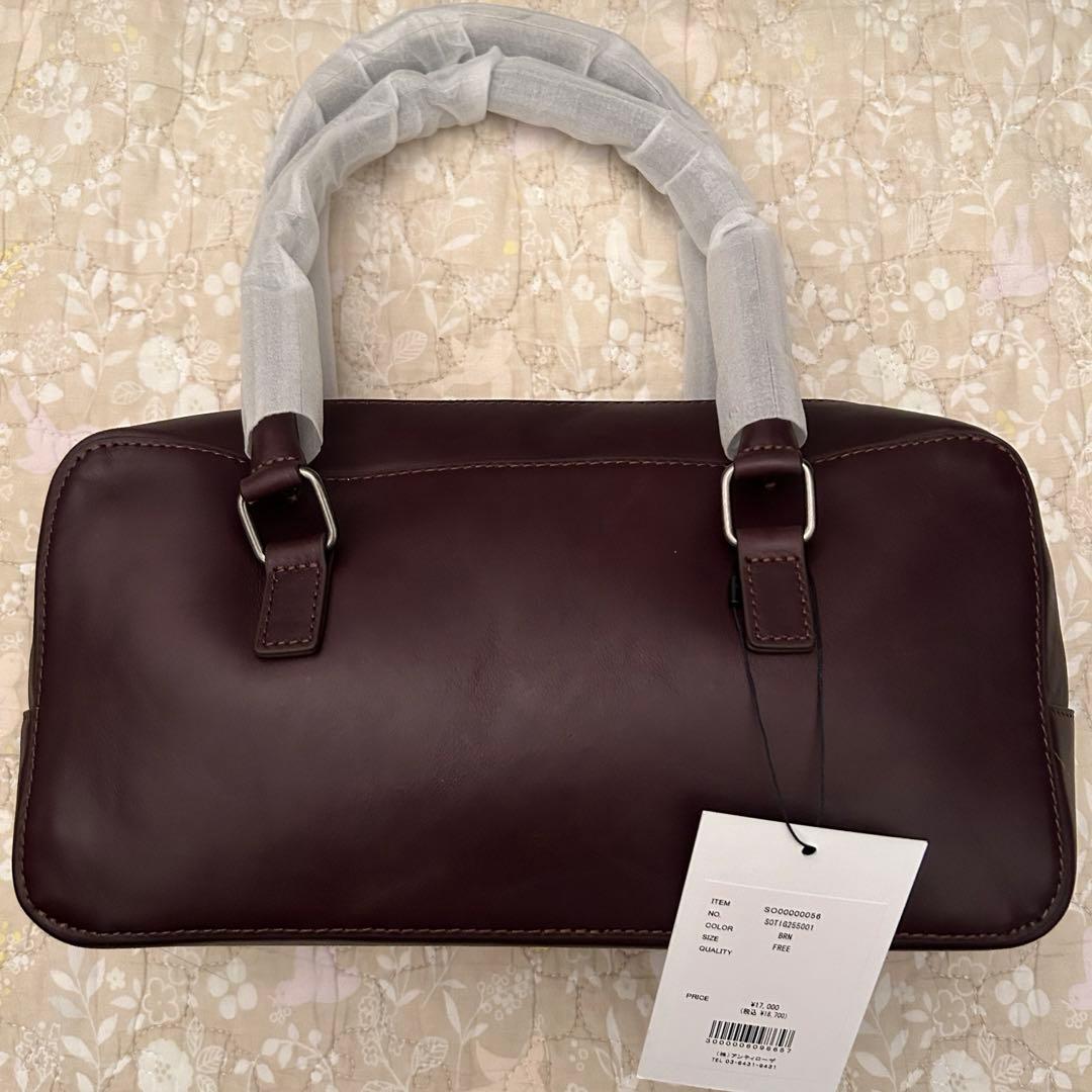 バッグ soerte Square Utility Leather Bag