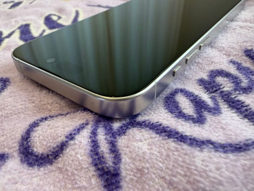 iPhone 15 Pro 128GB ホワイト Apple購入 SIMフリー