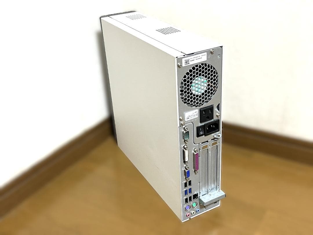 富士通ESPRIMO i7 メモリ16GB SSD搭載