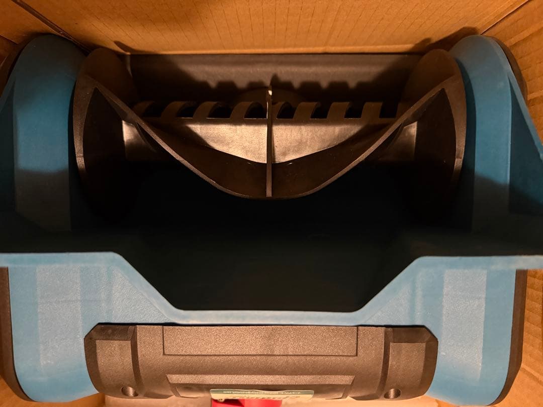 【新品】コードレス充電式 電動除雪機 軽量 家庭用 バッテリー2個付き