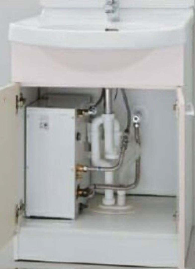 げんくん様　限定　TOTO RE06SKN 小型温水器　中古