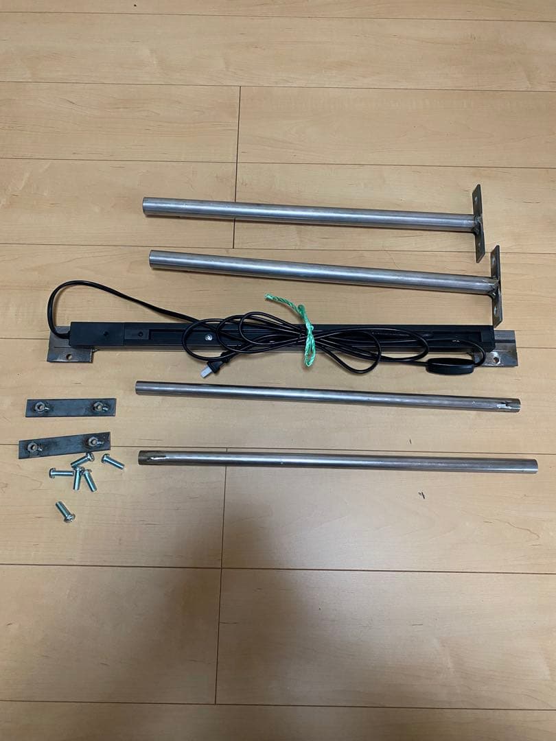 アイアンシェルフ　植物棚　アイアンラック　ボタニカルシェルフ　アガベ