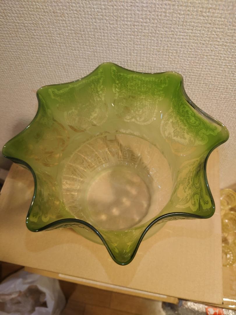 【超希少作】19世紀　オールドボヘミア　緑白被せガラス　カットガラス　硝子ランプ