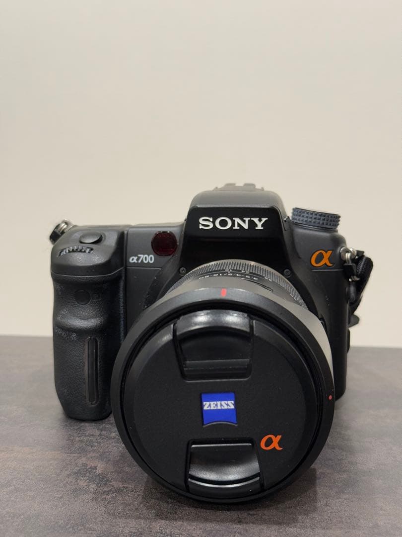 SONY α700 一眼レフカメラ Carl Zeiss 16-80mm