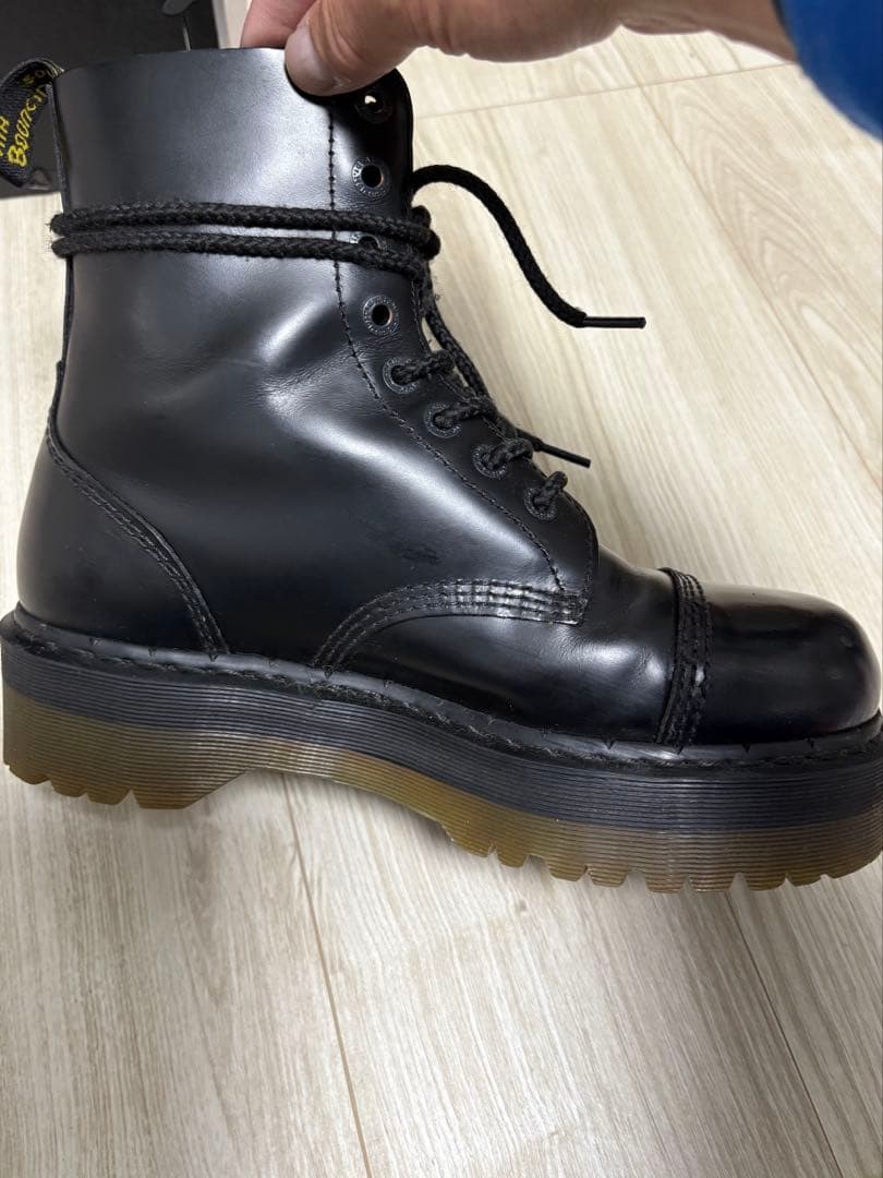 氷室京介　ドクターマーティンクレイジーボム8ホール