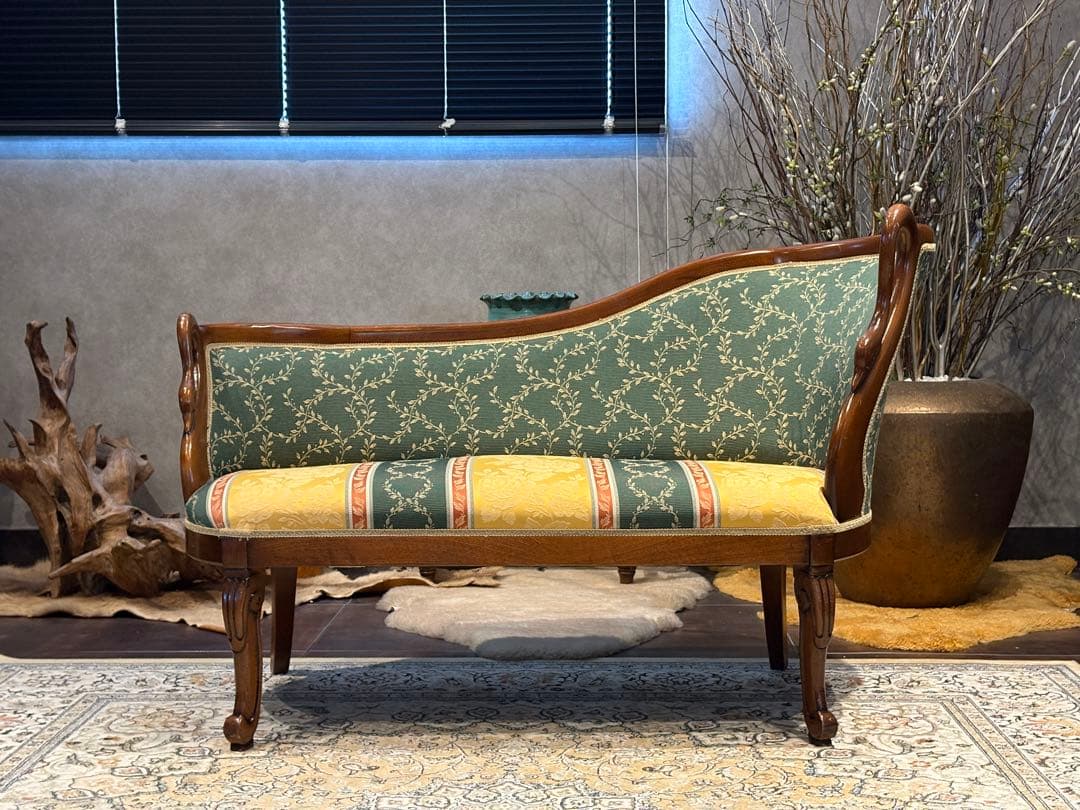 クラシック 2人掛けソファ 2Pソファ 猫脚 アンティーク ヴィンテージ nY