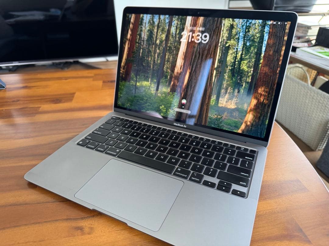 MacBook本体 MacBook Air M1 8GB