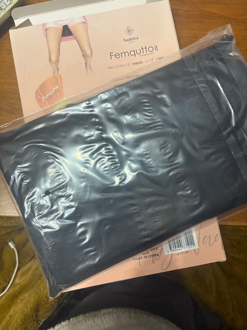 『新品』Nadelca Femquatto II EMSトレーニング