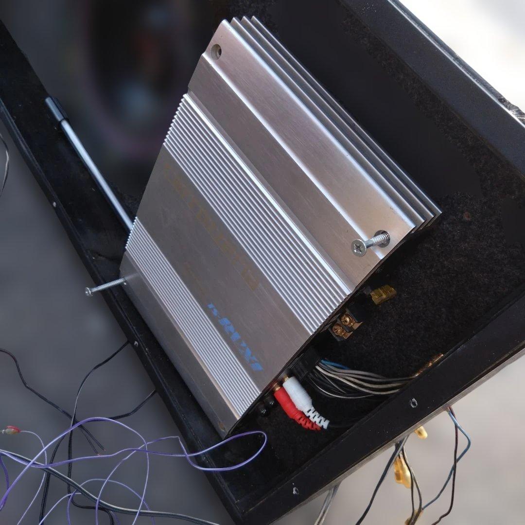 スピーカー　箱有無は相談です