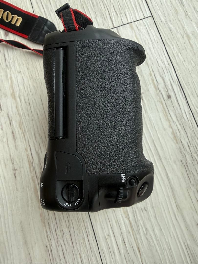 Canon EOS-1D X Mark II デジタル一眼レフ　美品