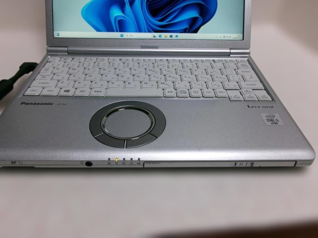 第10世代☆CF-SV9RDAVS☆Core i5//8GB/SSD256GB