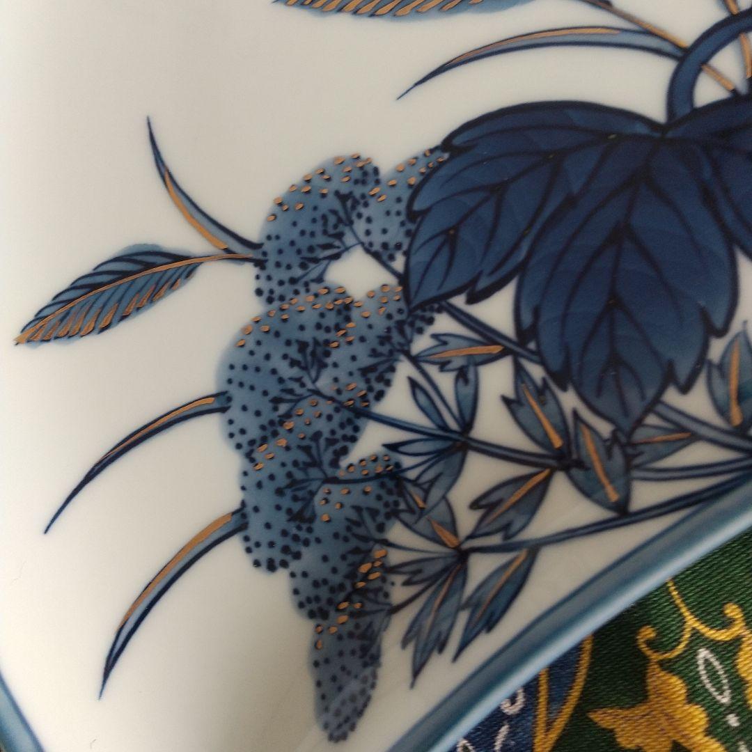 源右衛門⭐️染金彩草紋 クレセント 皿