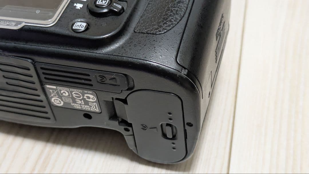 【年内に売り切り・交渉歓迎】NIKON D800ボディ（防湿庫管理品）