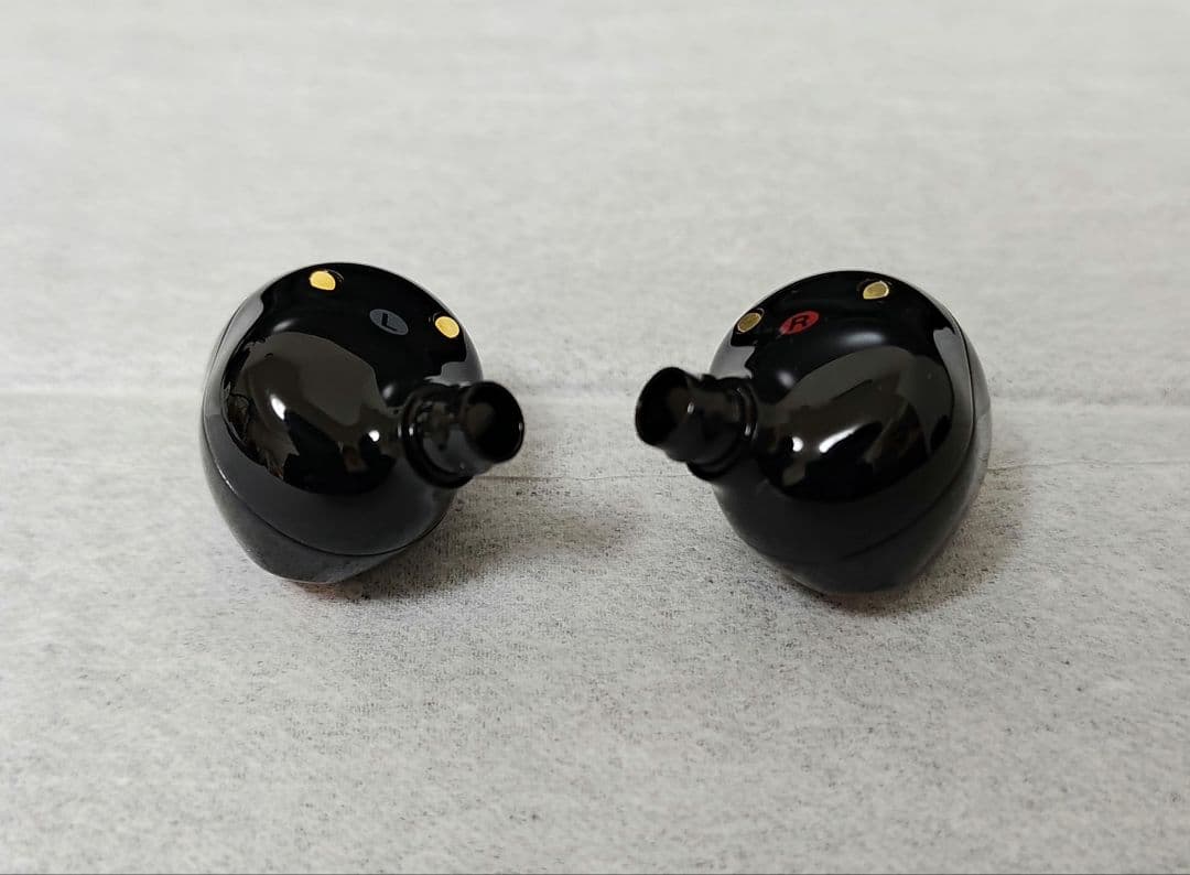 WF-1000XM5 ソニー SONY ワイヤレスイヤホン【未使用に近い】