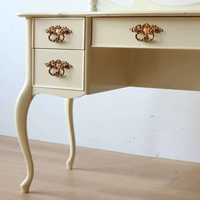 ヴィンテージ シャビーシック ドレッサー ホワイト ピアノ塗装 古家具