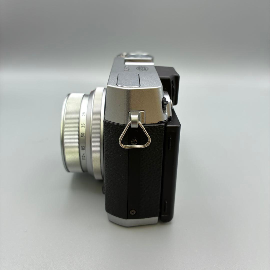 Fujifilm X30 シルバー コンパクト デジタルカメラ Fuji X