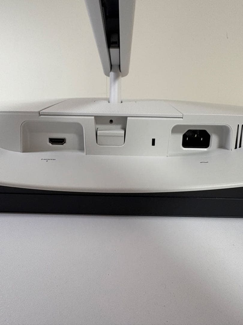 【美品】Dell 24 Plus 調整可能スタンド モニター