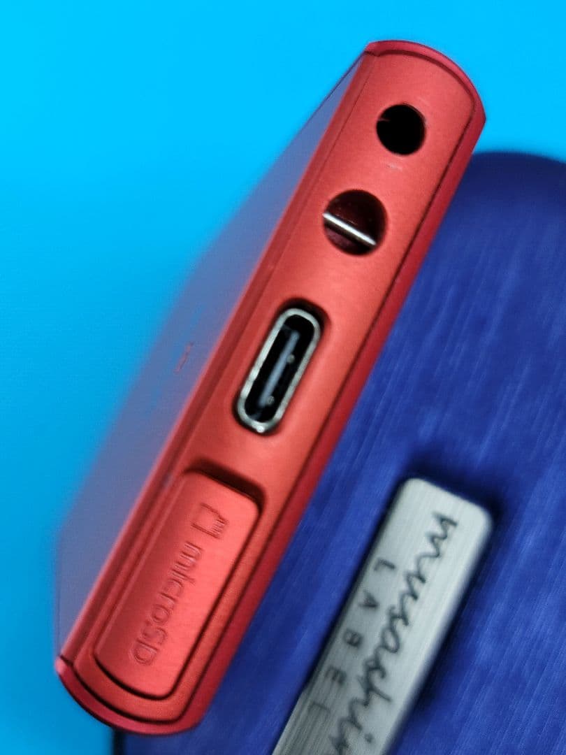 【極美品】SONY WALKMAN NW-A105（R）レッド 16GB ,