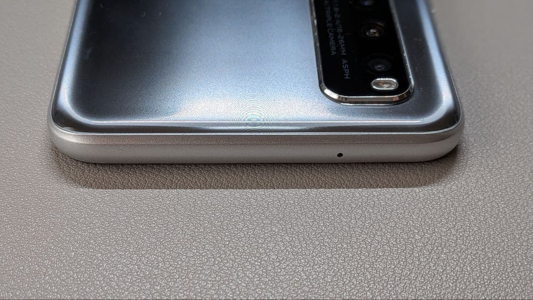 iqoo Z1 スマートフォン本体