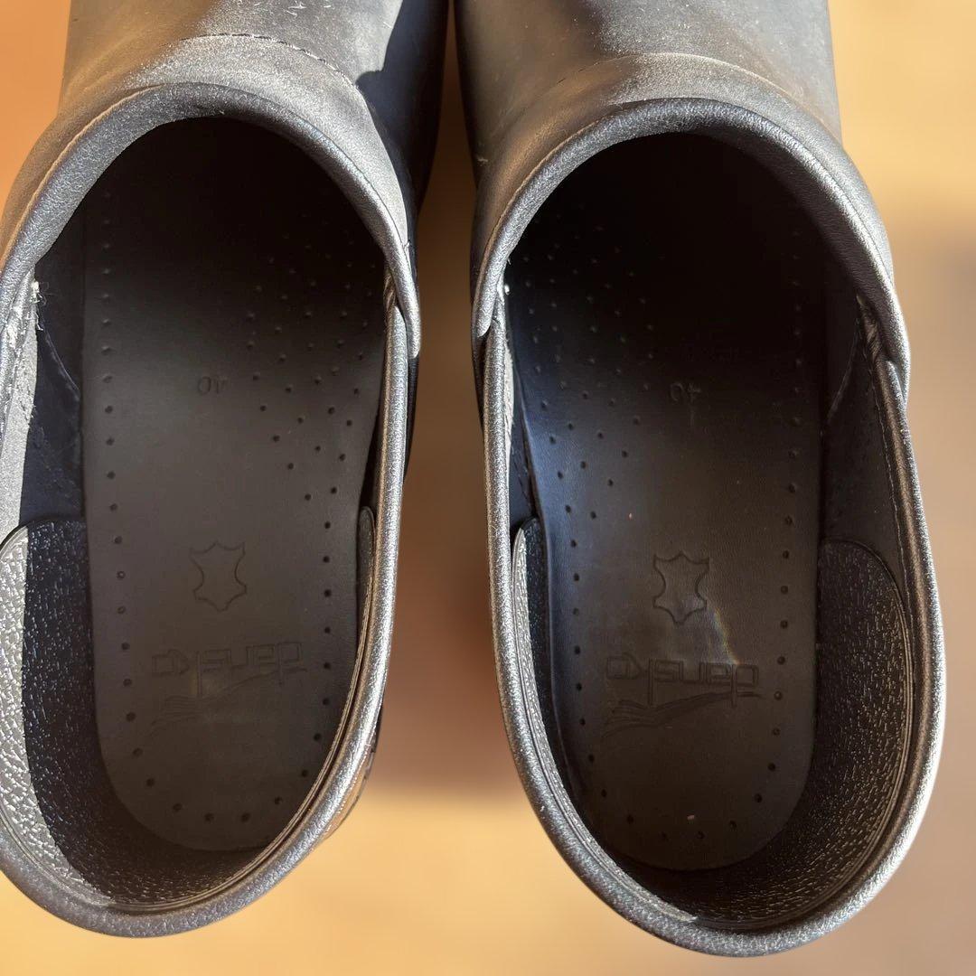 ダンスコ　dansko 40 プロフェッショナルサンダル