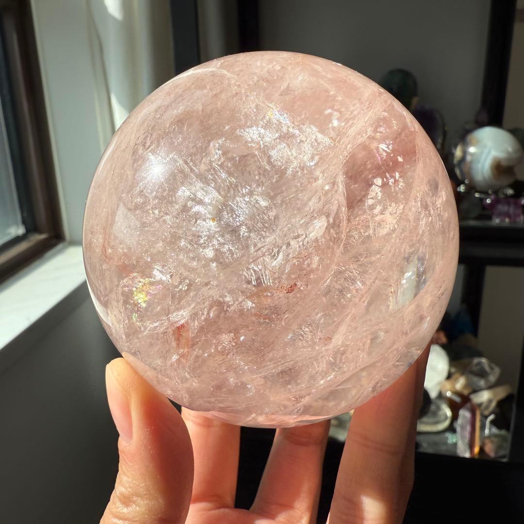 天然石ピンクアゼツライトのスフィア　丸玉　置物NO.112611
