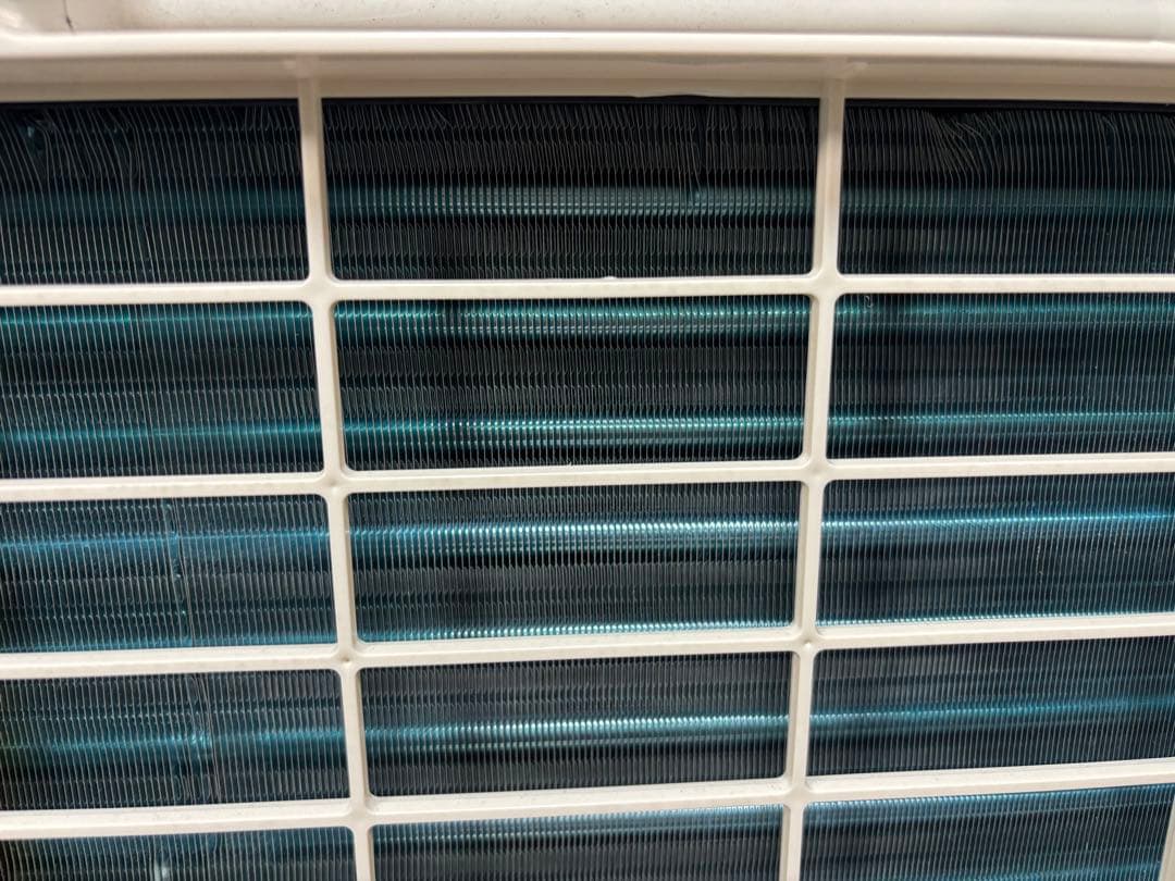 2021年製　TOYOTOMI スポット冷暖エアコン 本体