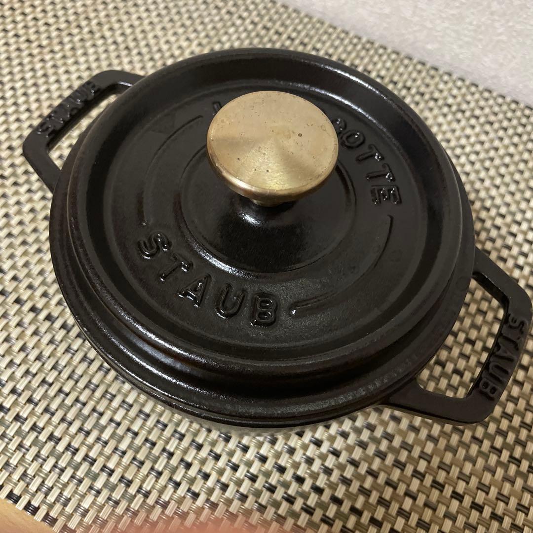 ストウブ ピコ・ココット ラウンド 14cm staub ブラック