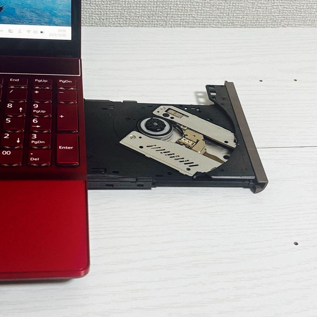 8世代 Core i7 16GB Windows11 Officeノートパソコン