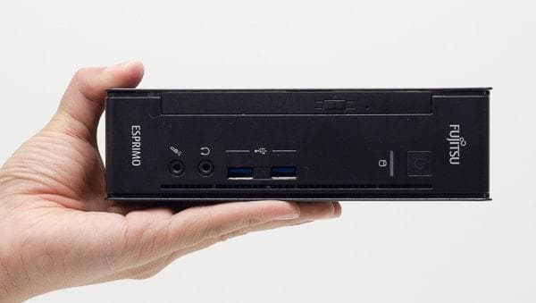 超小型美品☆富士通Q556/M i3 6100T 4GB 新品SSD240GB