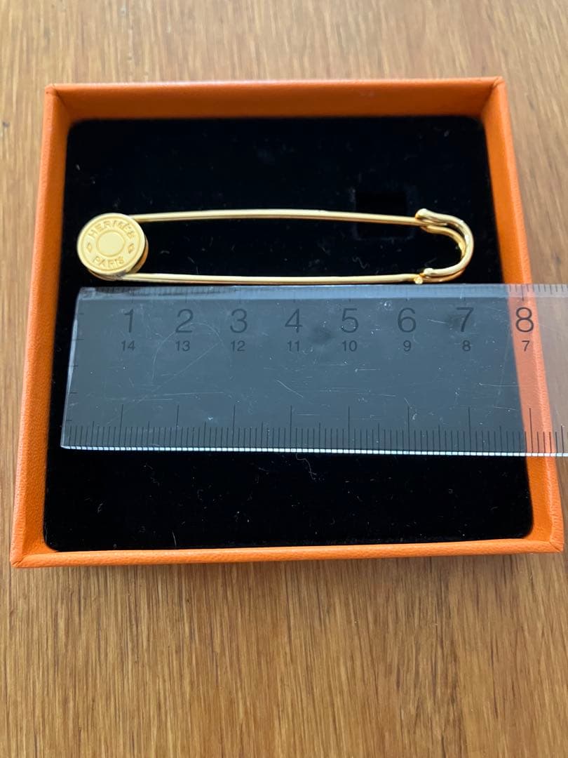 HERMES エルメス セリエ ピンブローチ ゴールドカラー 未使用保管品