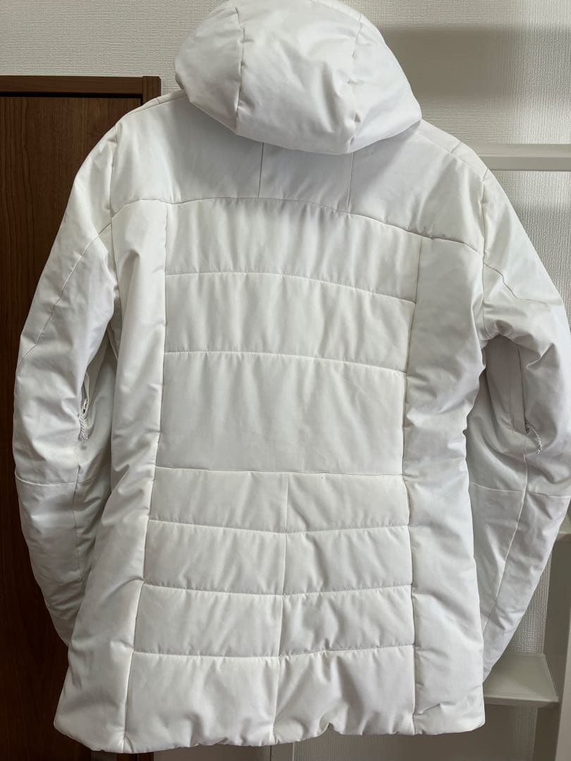 Salomon スキーウェア　ジャケット（レディース）