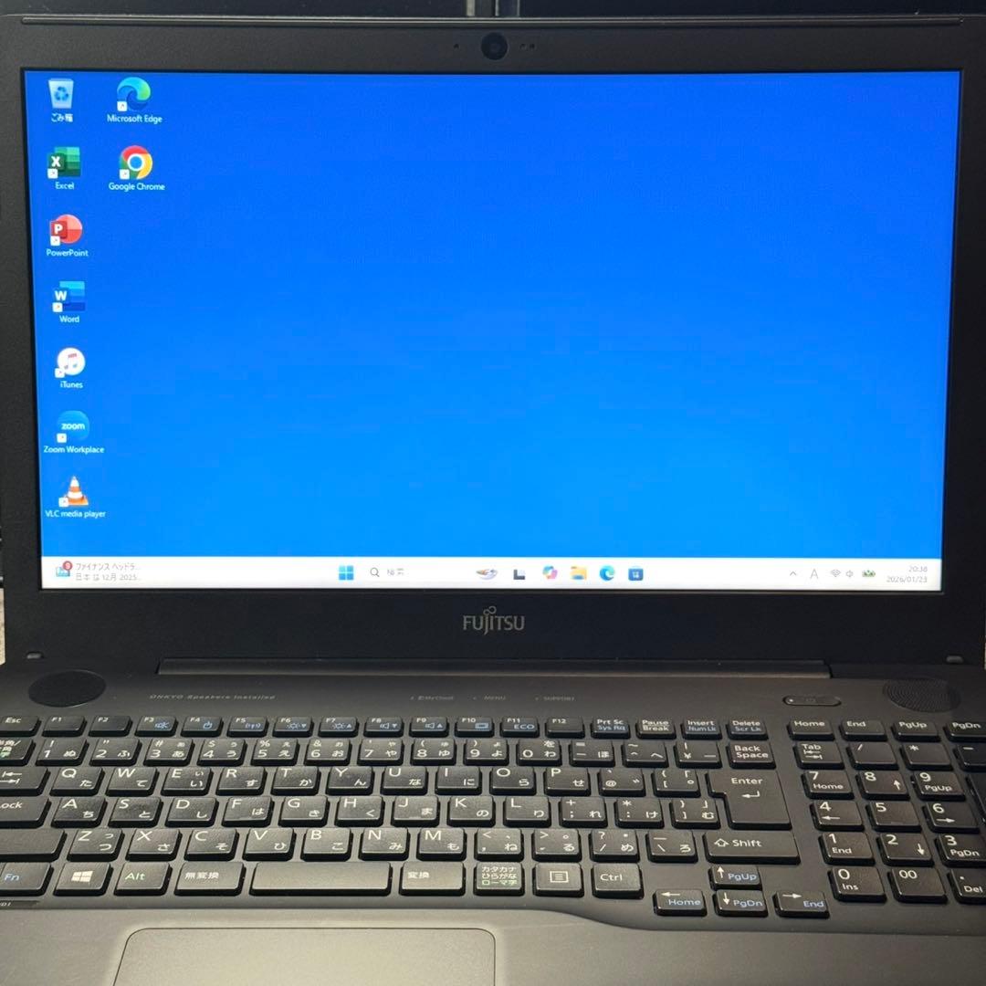 ノートパソコン 準美品 AMD Ryzen3 8GB 新品SSD256 DVD