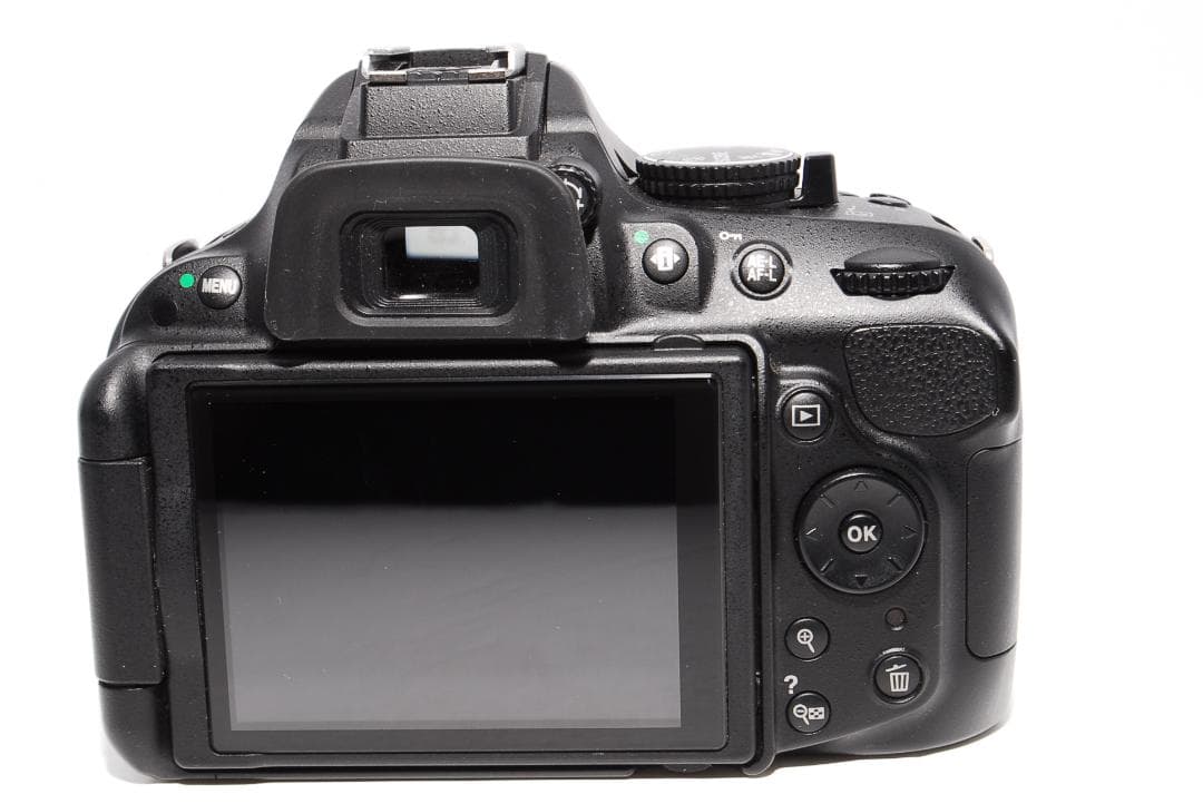 ✨スマホ転送可 自撮り可能機種✨Nikon D5200ダブルレンズセット