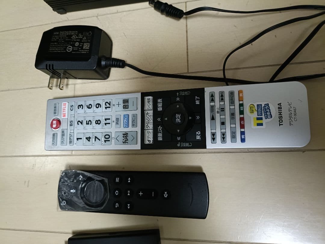 TOSHIBA REGZA 40V31液晶テレビ 本体 リモコン付き