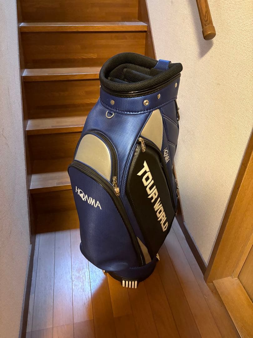 ホンマ ツアーワールド キャディバッグ　HONMA