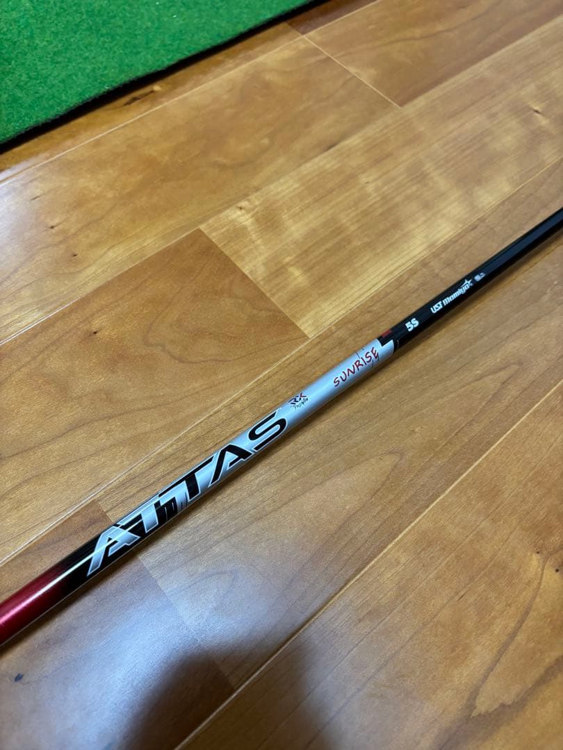 週末限定値下　エミリッドバハマ　CV9 10度　アッタス　サンライズRED 5S