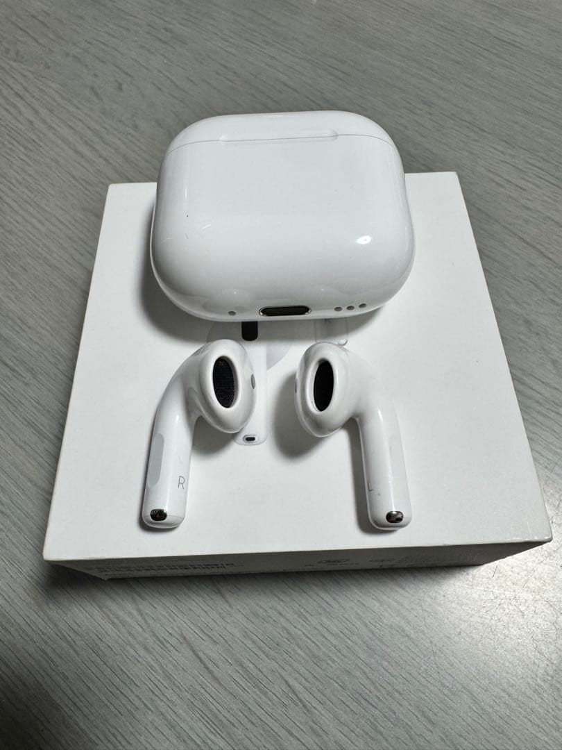 AirPods4 アクティブノイズキャンセルモデル