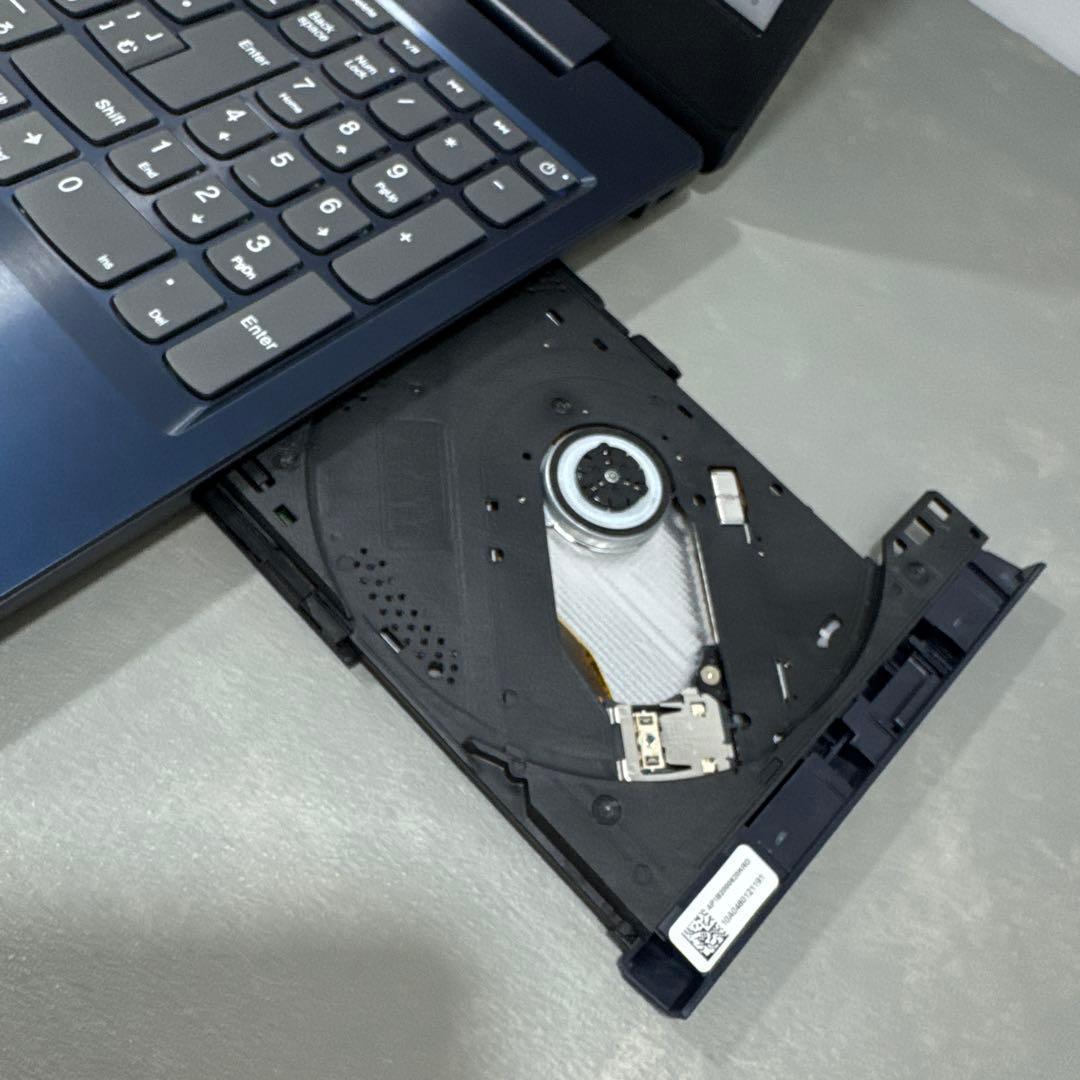 【高性能】レノボ アビスブルー☘10世代i5☘️NVMe256GB＆1TB