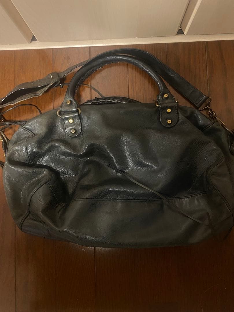 バッグ balenciaga city