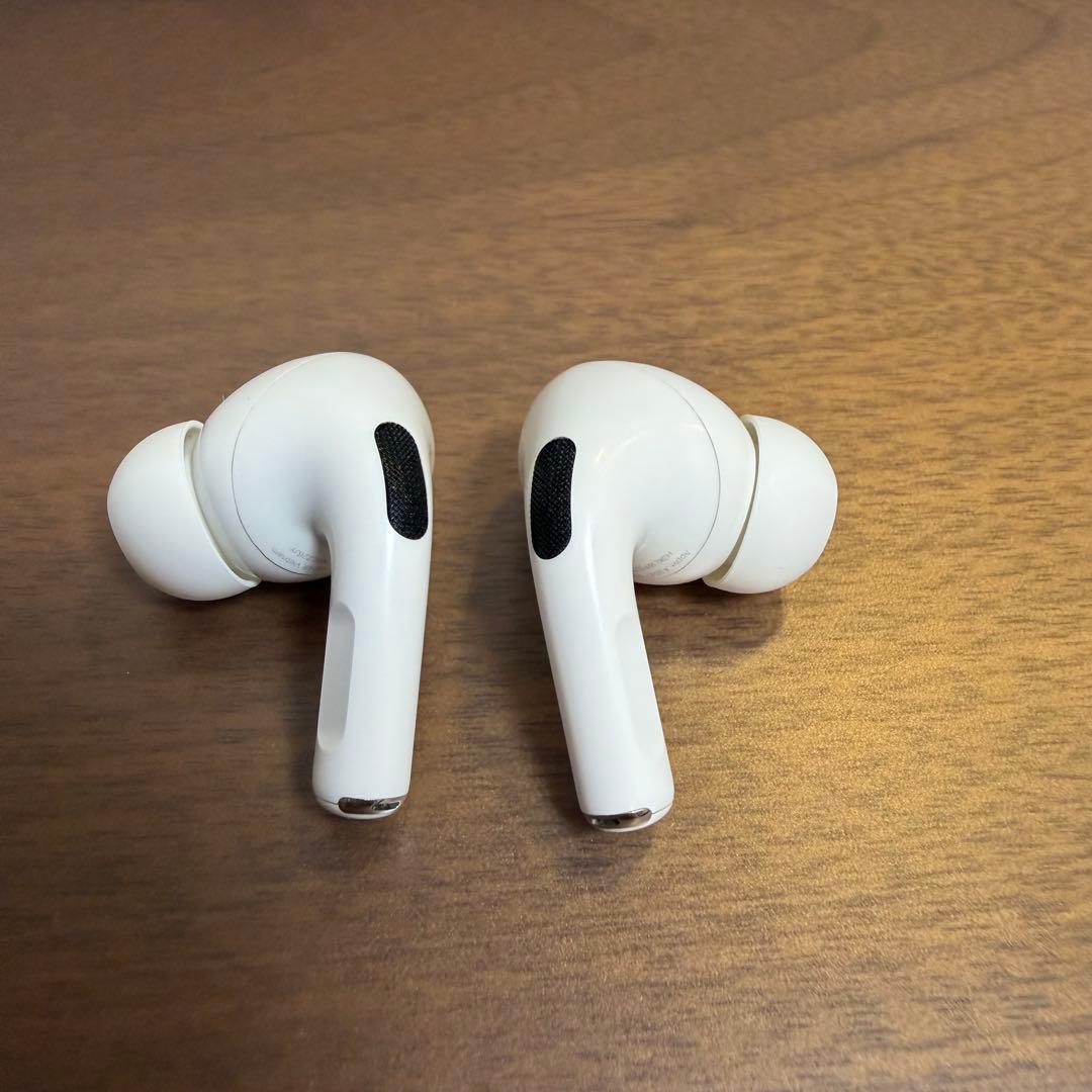 AirPods Pro 第2世代　Apple　【美品】