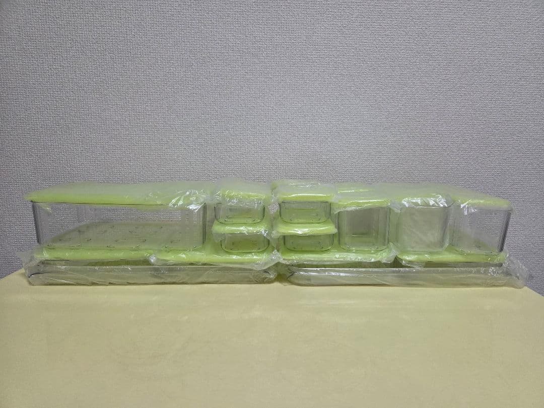 【新品・未使用】タッパーウェア クリアメイト 17点セット (トレイ付き)