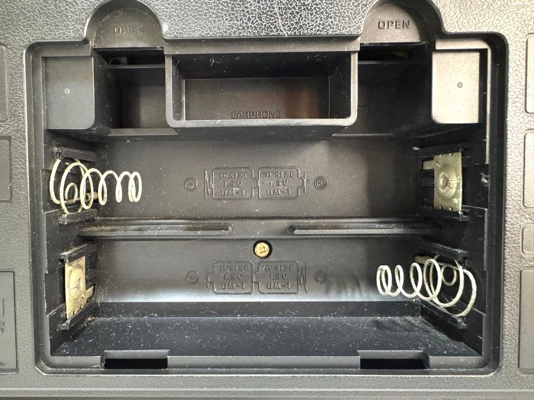 ナショナル パナソニック COUGAR/クーガー ラジオ RF-2200