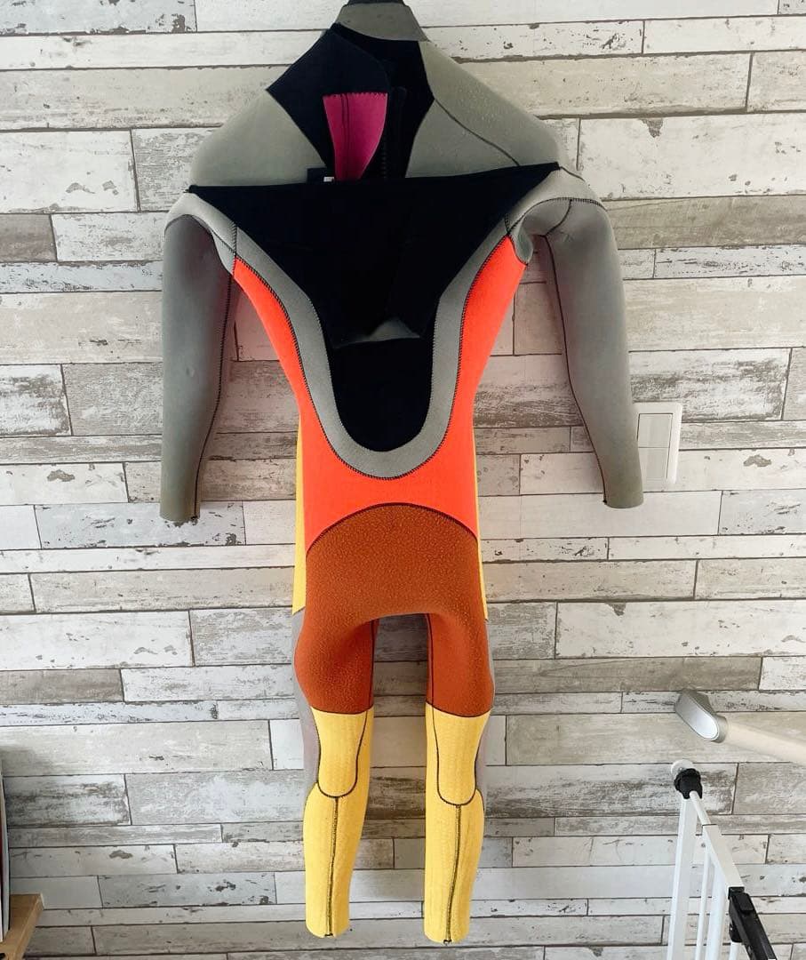 【早い者勝ち】RLM キッズ 135cm 35kg セミドライ 5/3ミリ