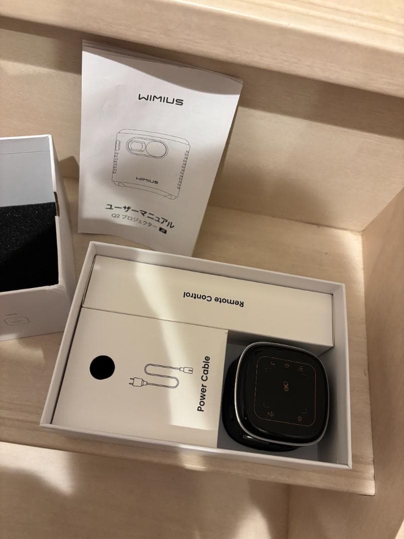 WIMIUS Q2 モバイルプロジェクター 付属品完備 1280×720p