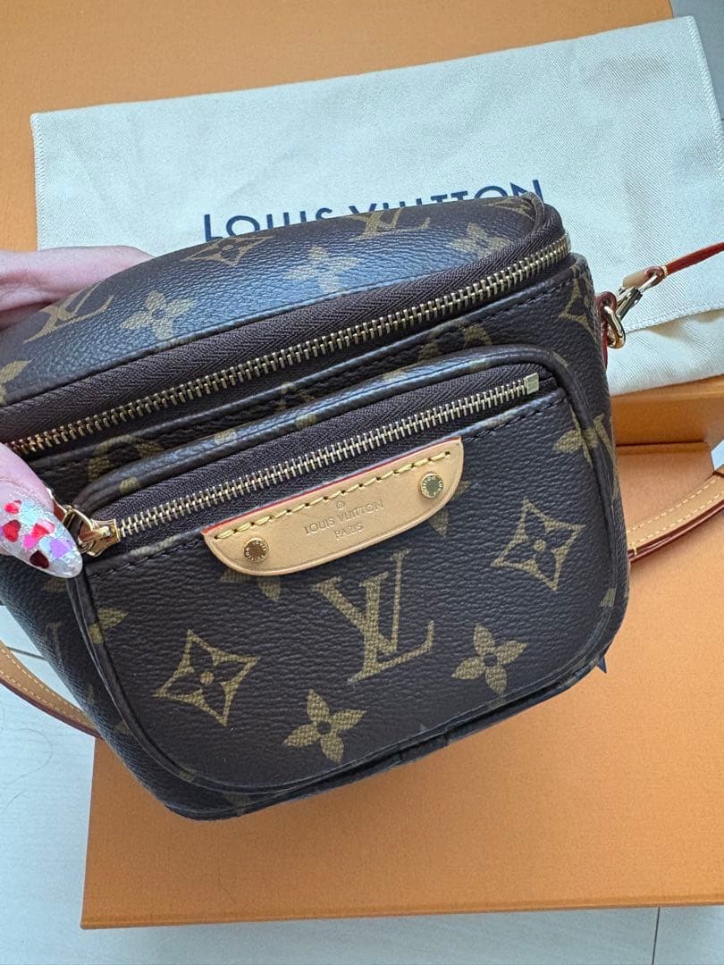 Louis Vuitton モノグラム ボディバッグ　ミニバムバッグ