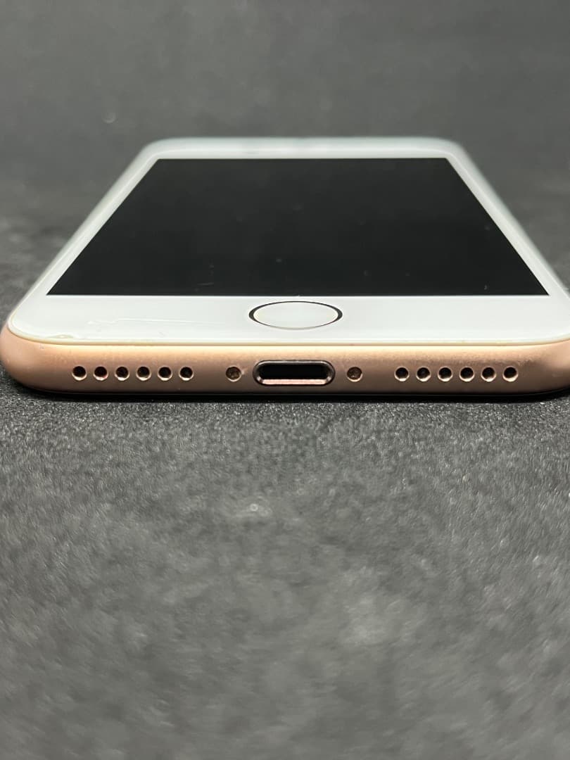 iPhone 8 256GB Gold 本体のみ