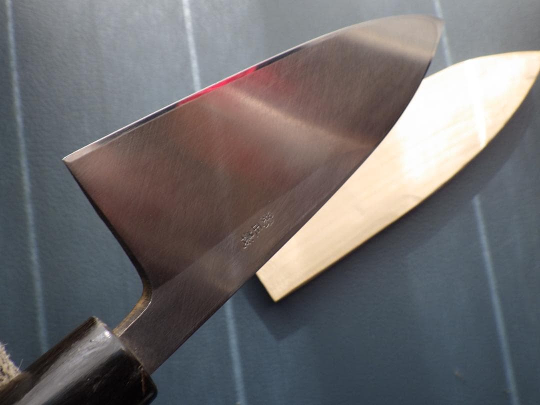 正義作★出刃包丁・本水牛天然木柄★㊨手研ぎ済み・堺打刃物▲記名有▲